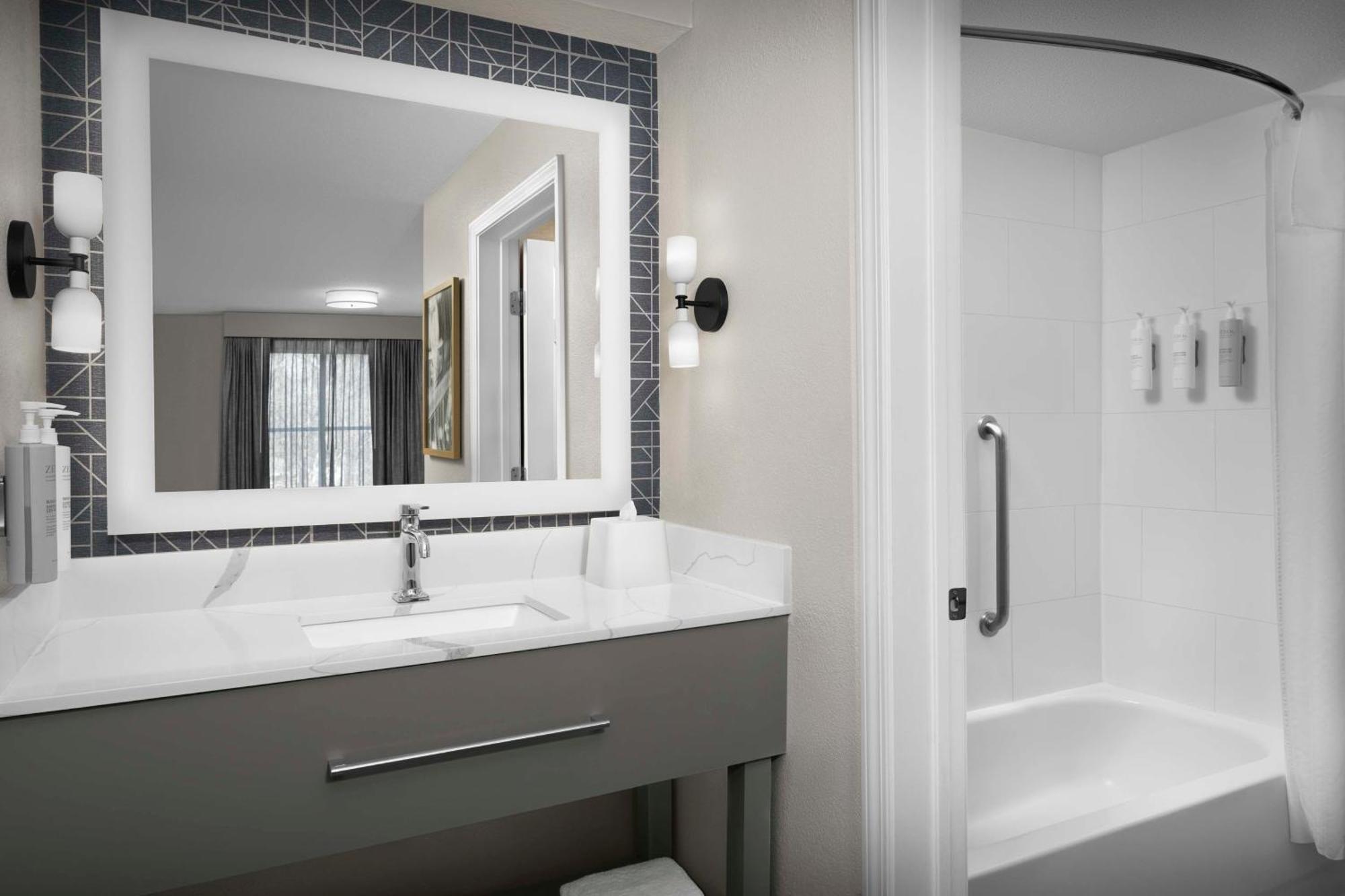 Homewood Suites Nashville Airport Exterior photo