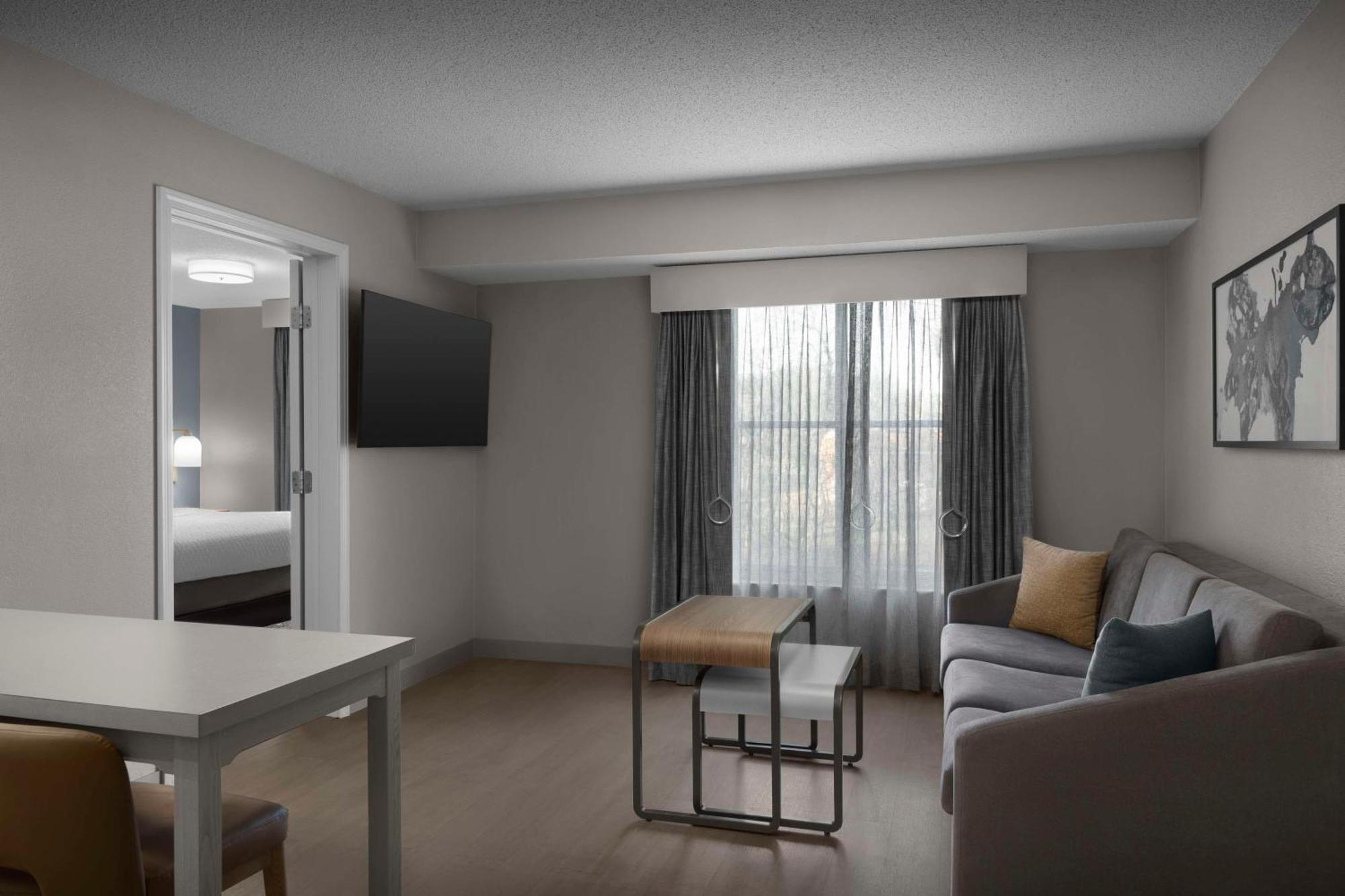 Homewood Suites Nashville Airport Exterior photo