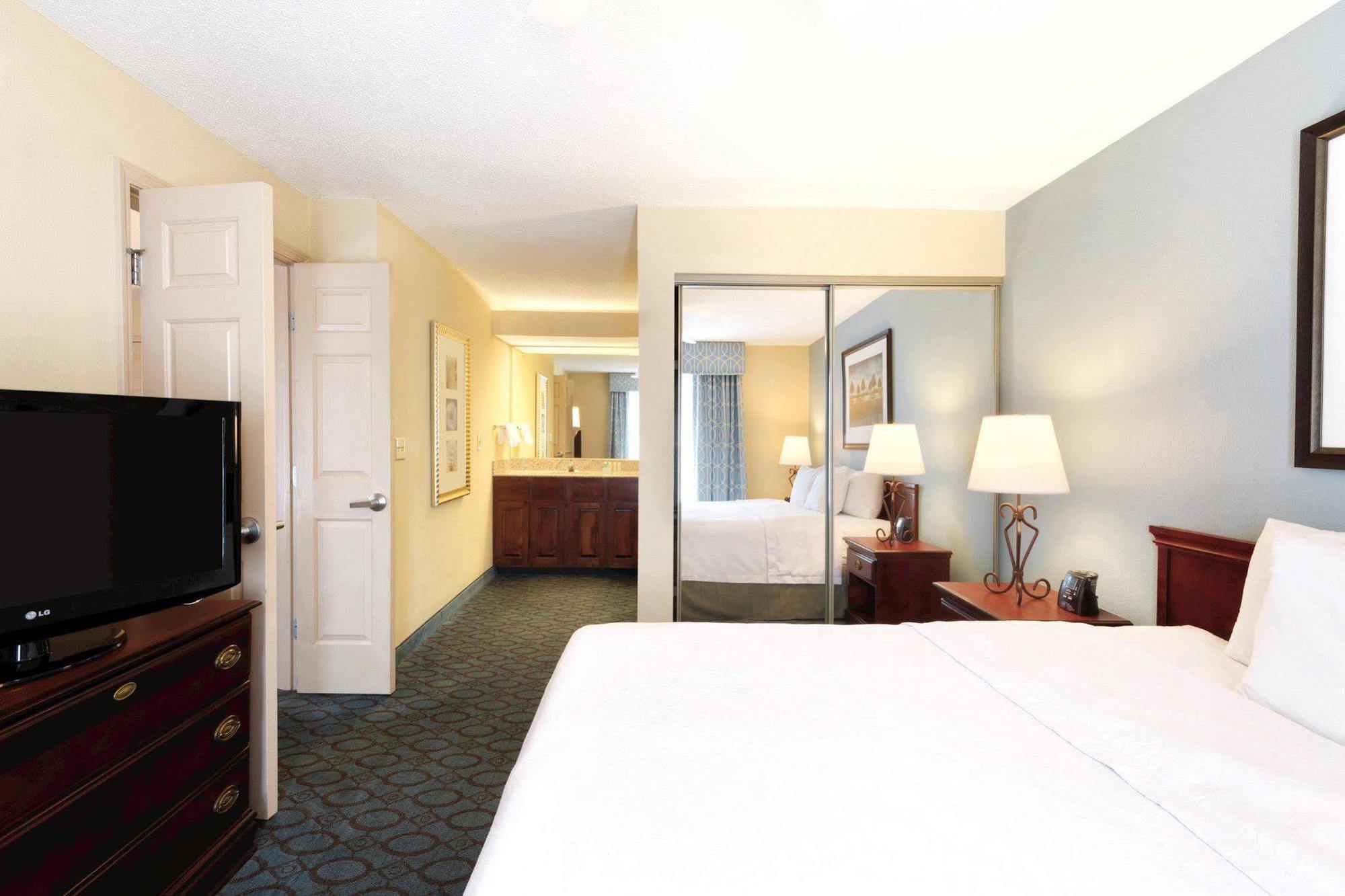Homewood Suites Nashville Airport Exterior photo